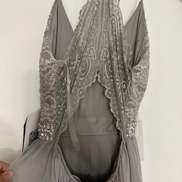 NWT Macy’s Emerald Sundae Gray maxi dress size Small, V neckline, front slit - Picture 14 of 15